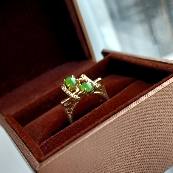 Jade Ring 10K Ring - Size 6-7 - Vintage - Picture 5 of 16